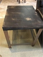Entry table 56x20x36