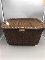 Early split oak gathering basket