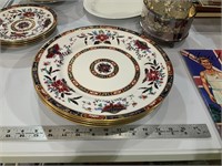 Royal Worcester Prince Regents Dinner Plates