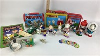 Peanuts characters, Peanuts lunch box, Peanuts