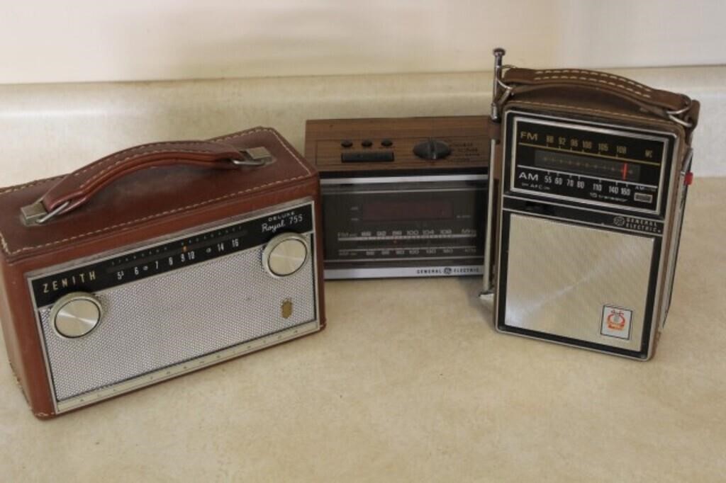 (3) Vintage Hand Held Portable Radios