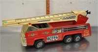 Vintage Tonka fire truck, see notes