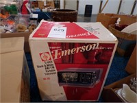 Emerson 5 inch portable TV (CAILEY)