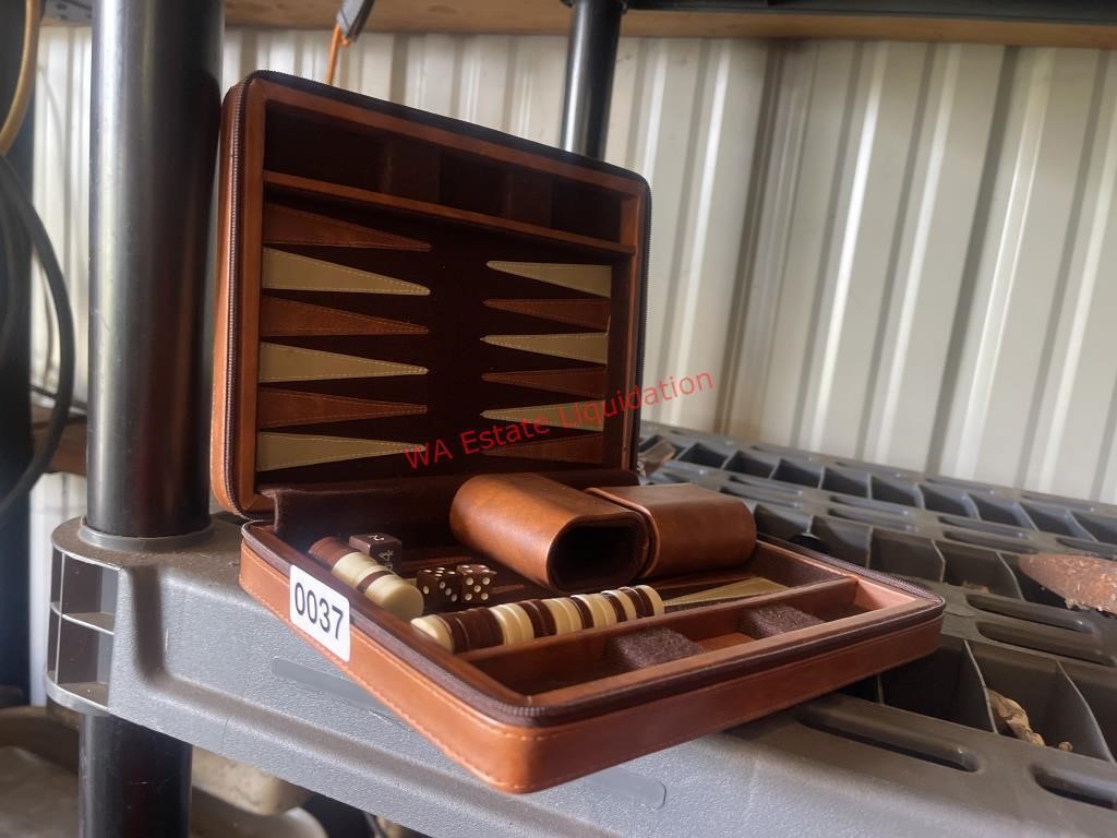 Leather Game Game Travel Case
