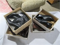 4 pairs of womens shoes/boots