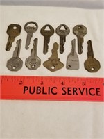 Bag #3- 10 Vintage Vehicle Keys