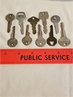 Bag #2- 10 Vintage Vehicle Keys