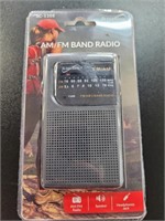 AM/ FM radio