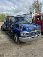 2004 CHEVY C4500 TOW TRUCK (BLUE) W/ 311,927 MILES