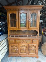 Solid Wood Vintage China Cabinet Buffett