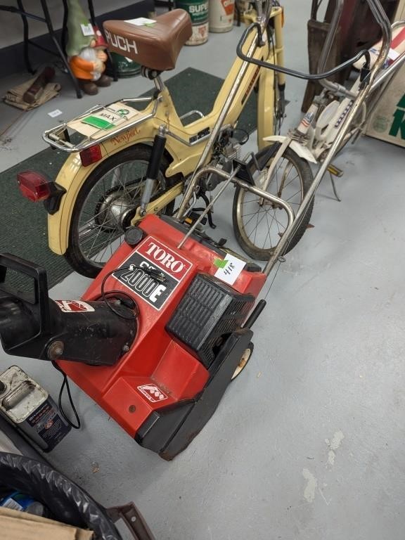 Toro Electric Snow Blower