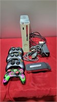 Working tested xbox 360 4 controllers and more
