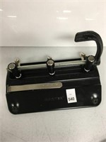MASTER PAPER SIZE HOLE PUNCH