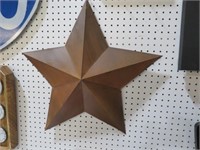 LARGE TIN STAR