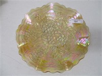Imperial 9.25" clambroth Grape plate