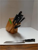 Mundial nine piece knife set