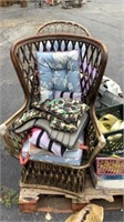 Outdoor Chairs, Straps, Christmas