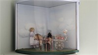 Corner case diorama