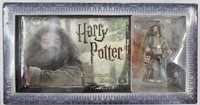 Harry Potter Postcard Book w/ Collectible Figurine