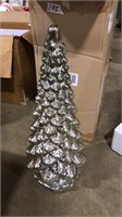 CHRISTMAS TREE STATUE