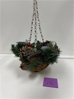 NIB Holiday Greenery Hanging Basket Crystals Light