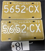 Matching Set Yellow Michigan 1970 License Plates