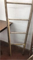 Half Ladder