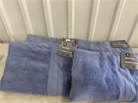 4 Spa Bath Towels