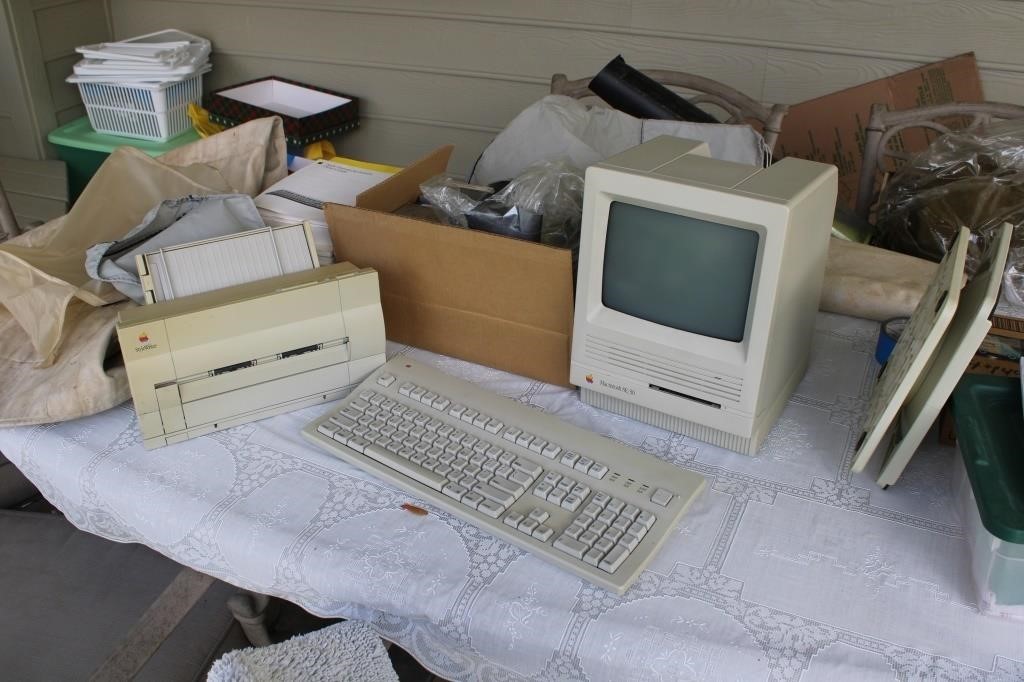 vintage Mac computer