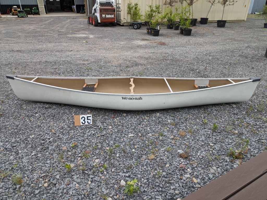 14" Wenonah Wide Bottom Fiberglass Canoe