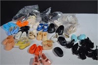 32 Pair Of Vintage Replacement Doll Shoes (Small)