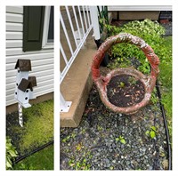 Outdoor birdhouse and concrete flower pot