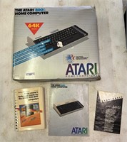 Vintage Atari 800 Home Computer
