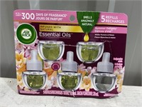 Air Wick 4 PAck Essential Oils