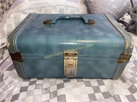 Vintage overnight case