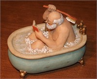 Musical Santa in a tub