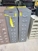 2 Filing Cabinets