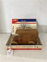 WM Penn Panatela Cigar Box and Wooden Coin Bank