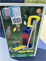 Toddler plastic golf set NIB