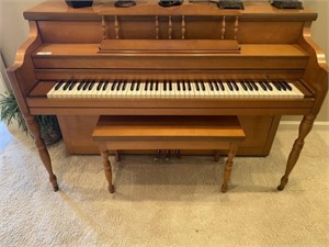 Grand Upright Piano
