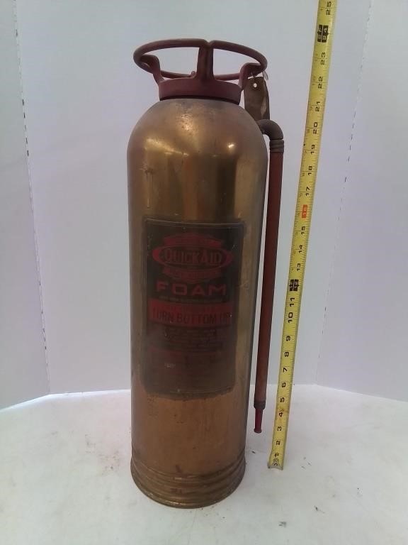 Vintage Quick Aid fire extinguisher
