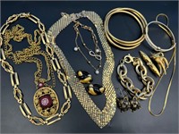 Vintage jewelry lot  celebrity, bronze italy more