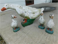 Yard Décor Mother Goose & 3 Goslings