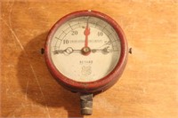 Vtg American Radiator Company Red Altitude Meter