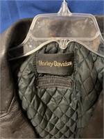 Woman’s Harley Davidson jacket 40 W