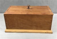 Rectangular wooden bread box