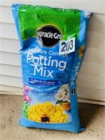 Unopened bag of Potting Mix