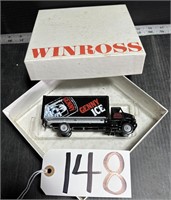 Winross Diecast Genny Ice Delivery Truck