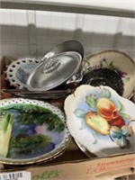 PAINTED PLATES