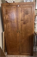 Wood cabinet 77”T x 39.75"W x 19”D, adjustable